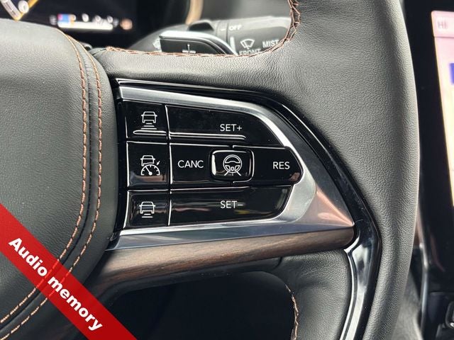 2025 Jeep Grand Cherokee GRAND CHEROKEE SUMMIT 4X4