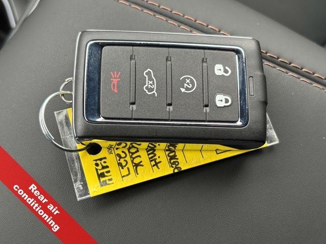 2025 Jeep Grand Cherokee GRAND CHEROKEE SUMMIT 4X4