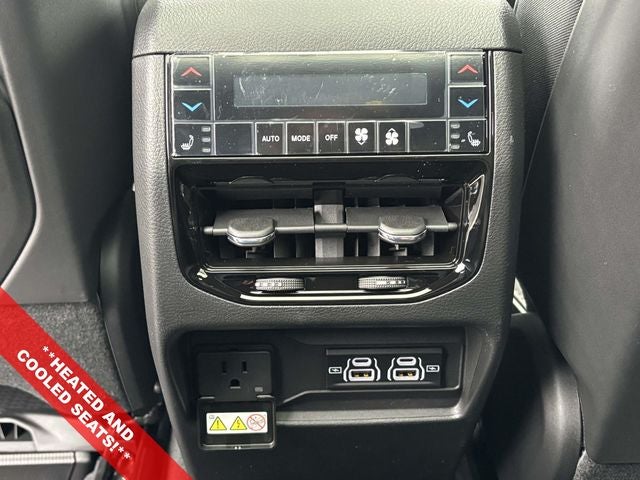 2025 Jeep Grand Cherokee GRAND CHEROKEE SUMMIT 4X4