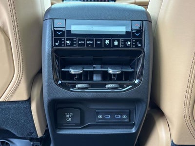 2026 Jeep Grand Cherokee GRAND CHEROKEE SUMMIT 4X4