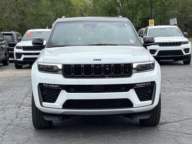 2026 Jeep Grand Cherokee GRAND CHEROKEE SUMMIT 4X4