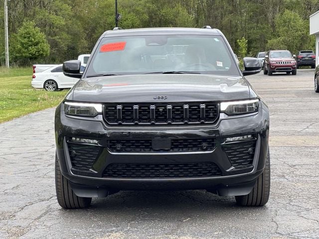 2026 Jeep Grand Cherokee GRAND CHEROKEE SUMMIT 4X4
