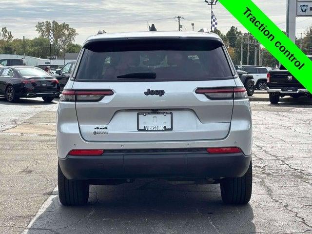 2023 Jeep Grand Cherokee L Altitude 4x4
