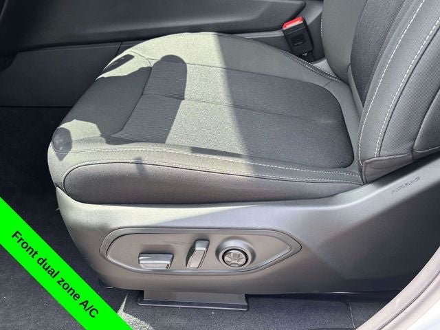 2026 Jeep Grand Cherokee GRAND CHEROKEE L LAREDO X 4X4