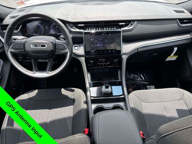 2026 Jeep Grand Cherokee GRAND CHEROKEE L LAREDO X 4X4