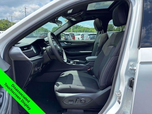 2026 Jeep Grand Cherokee GRAND CHEROKEE L LAREDO X 4X4