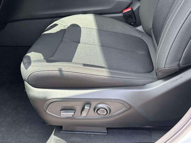 2026 Jeep Grand Cherokee GRAND CHEROKEE L LAREDO X 4X4