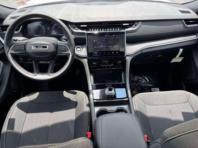 2026 Jeep Grand Cherokee GRAND CHEROKEE L LAREDO X 4X4