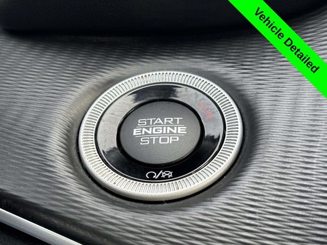 2023 Jeep Grand Cherokee L Laredo 4x4