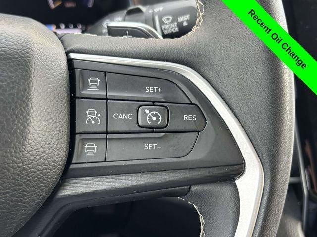 2023 Jeep Grand Cherokee L Laredo 4x4