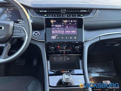 2025 Jeep Grand Cherokee GRAND CHEROKEE L ALTITUDE X 4X4