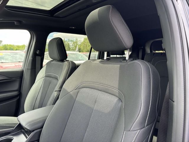 2026 Jeep Grand Cherokee GRAND CHEROKEE L LAREDO X 4X4