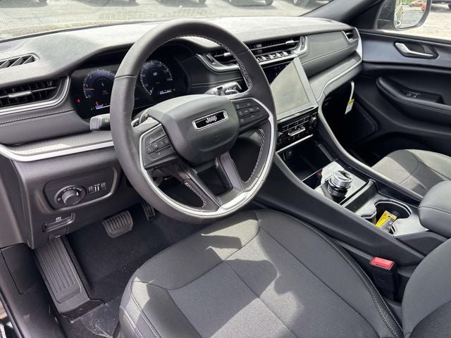 2026 Jeep Grand Cherokee GRAND CHEROKEE L LAREDO X 4X4