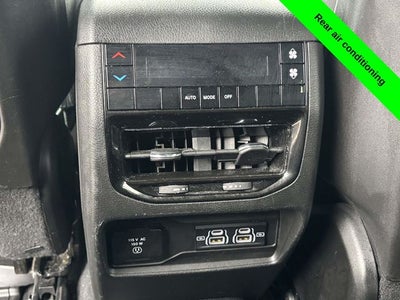 2024 Jeep Grand Cherokee L Altitude 4x4