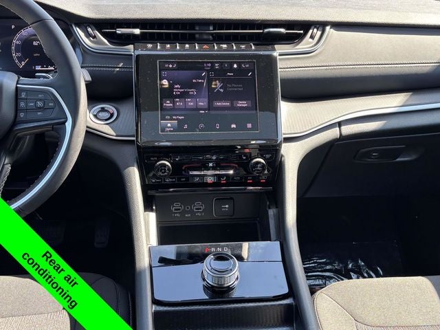 2026 Jeep Grand Cherokee GRAND CHEROKEE L LAREDO X 4X4