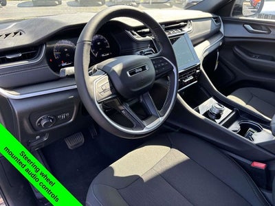 2026 Jeep Grand Cherokee GRAND CHEROKEE L LAREDO X 4X4