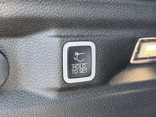 2026 Jeep Grand Cherokee GRAND CHEROKEE L LAREDO X 4X4