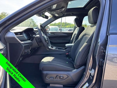 2026 Jeep Grand Cherokee GRAND CHEROKEE L LAREDO X 4X4