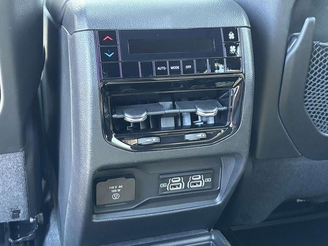 2026 Jeep Grand Cherokee GRAND CHEROKEE L LAREDO X 4X4