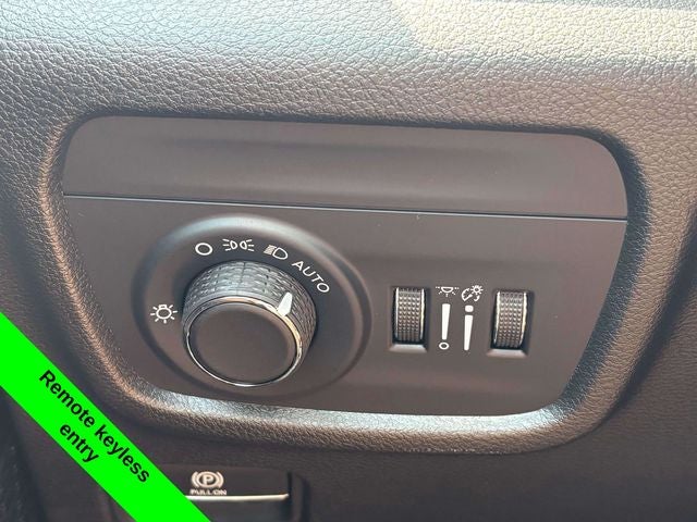 2026 Jeep Grand Cherokee GRAND CHEROKEE L LAREDO X 4X4