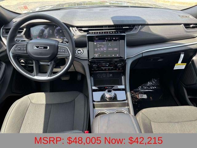 2026 Jeep Grand Cherokee GRAND CHEROKEE L LAREDO X 4X4