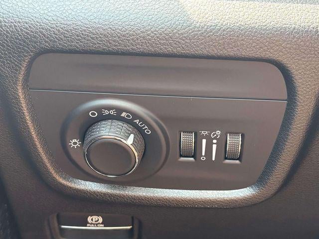2026 Jeep Grand Cherokee GRAND CHEROKEE L LAREDO X 4X4