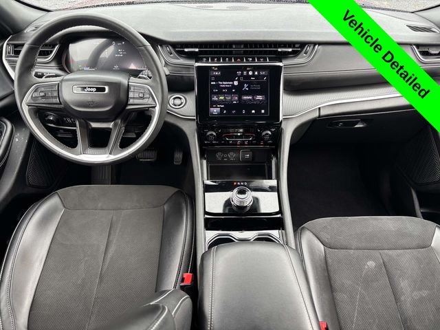 2023 Jeep Grand Cherokee L Altitude 4x4