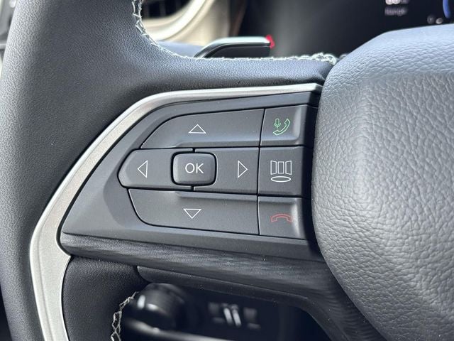 2026 Jeep Grand Cherokee GRAND CHEROKEE L LAREDO 4X4