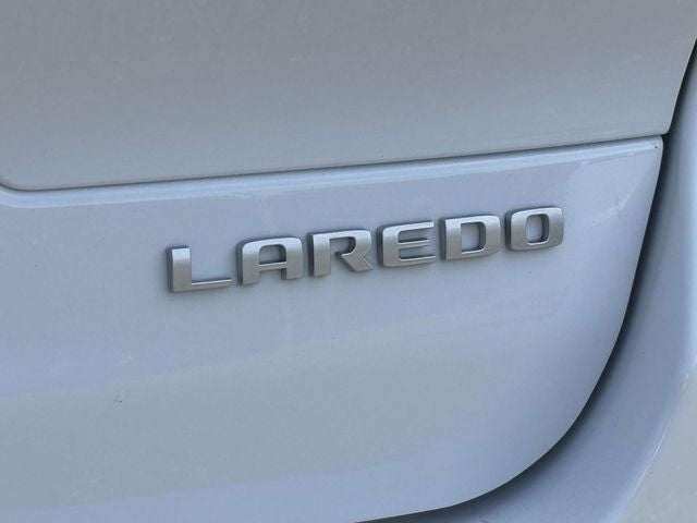 2026 Jeep Grand Cherokee GRAND CHEROKEE L LAREDO 4X4