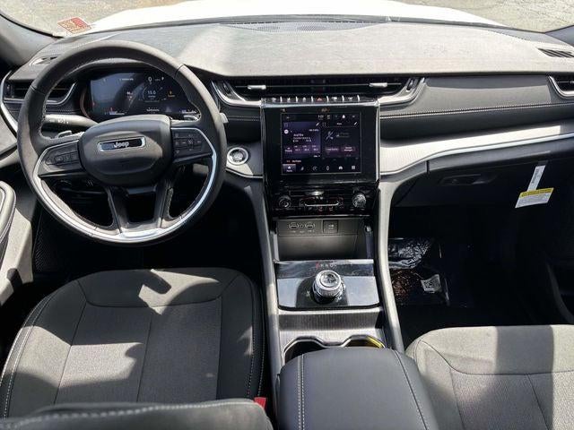 2026 Jeep Grand Cherokee GRAND CHEROKEE L LAREDO 4X4