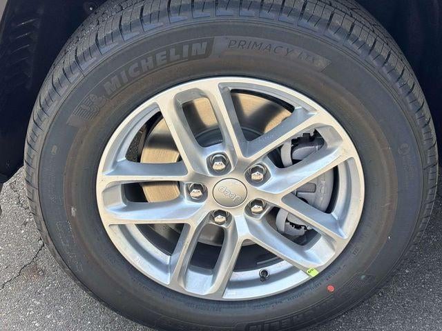 2026 Jeep Grand Cherokee GRAND CHEROKEE L LAREDO 4X4