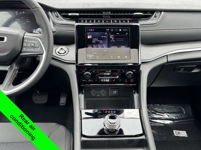 2026 Jeep Grand Cherokee GRAND CHEROKEE L LAREDO X 4X4