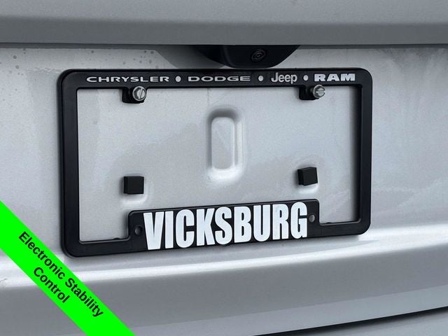 2026 Jeep Grand Cherokee GRAND CHEROKEE L LAREDO X 4X4