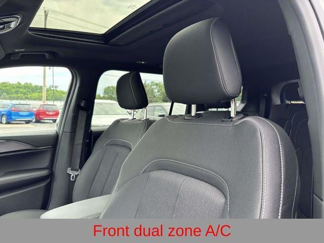 2026 Jeep Grand Cherokee GRAND CHEROKEE L LAREDO X 4X4