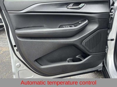 2026 Jeep Grand Cherokee GRAND CHEROKEE L LAREDO X 4X4