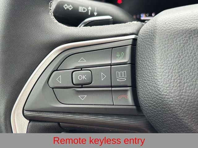 2026 Jeep Grand Cherokee GRAND CHEROKEE L LAREDO X 4X4