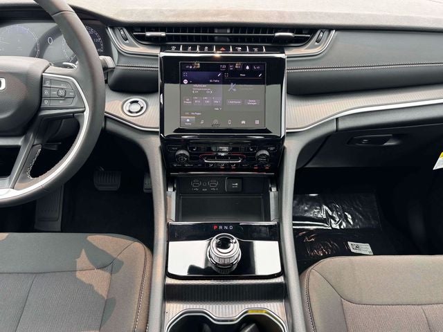 2026 Jeep Grand Cherokee GRAND CHEROKEE L LAREDO X 4X4