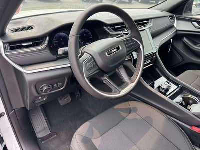 2026 Jeep Grand Cherokee GRAND CHEROKEE L LAREDO X 4X4