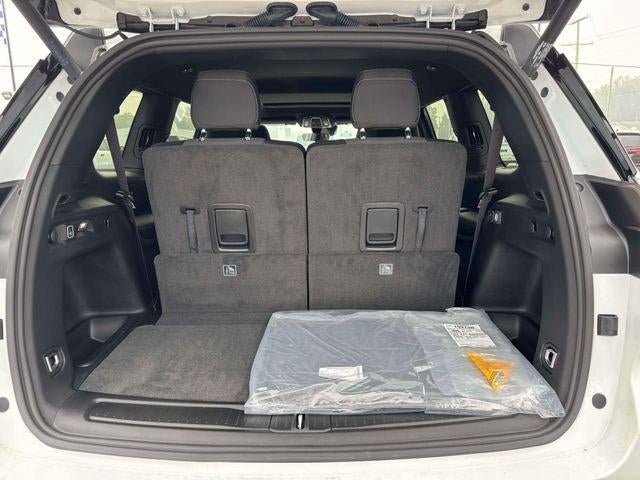 2026 Jeep Grand Cherokee GRAND CHEROKEE L LAREDO X 4X4
