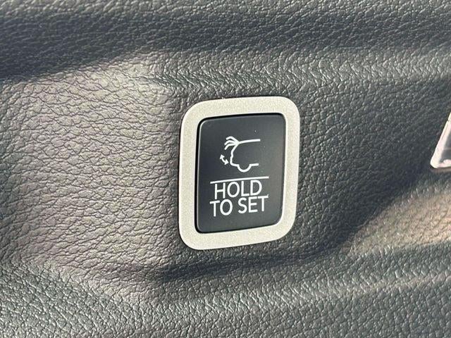 2026 Jeep Grand Cherokee GRAND CHEROKEE L LAREDO X 4X4