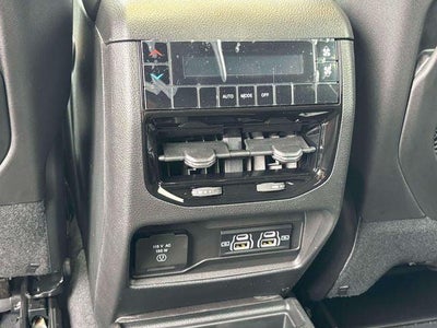 2026 Jeep Grand Cherokee GRAND CHEROKEE L LAREDO X 4X4