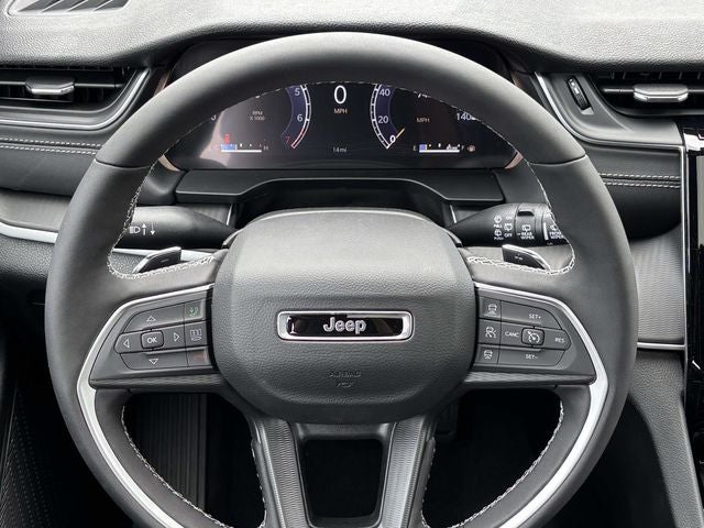 2026 Jeep Grand Cherokee GRAND CHEROKEE L LAREDO X 4X4