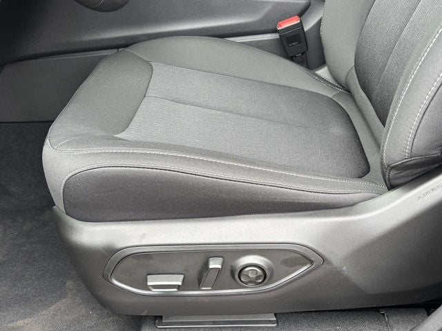 2026 Jeep Grand Cherokee GRAND CHEROKEE L LAREDO X 4X4