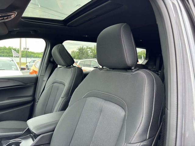 2026 Jeep Grand Cherokee GRAND CHEROKEE L LAREDO X 4X4
