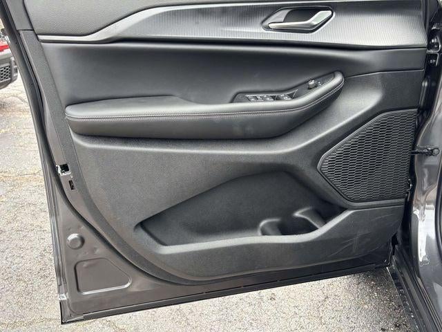 2026 Jeep Grand Cherokee GRAND CHEROKEE L LAREDO X 4X4