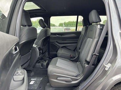 2026 Jeep Grand Cherokee GRAND CHEROKEE L LAREDO X 4X4
