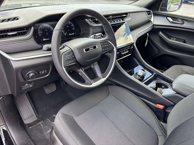2026 Jeep Grand Cherokee GRAND CHEROKEE L LAREDO X 4X4