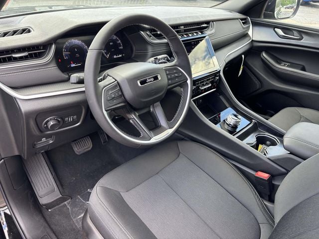 2026 Jeep Grand Cherokee GRAND CHEROKEE L LAREDO X 4X4
