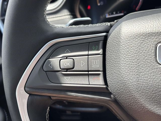2026 Jeep Grand Cherokee GRAND CHEROKEE L LAREDO X 4X4