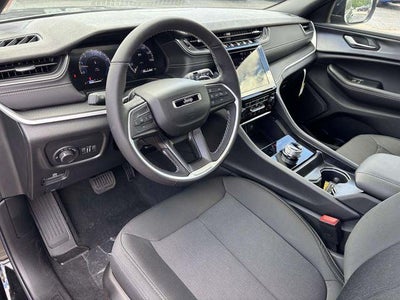 2026 Jeep Grand Cherokee GRAND CHEROKEE L LAREDO X 4X4